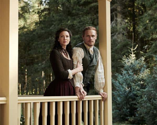 Outlander. Fuente imagen: sensacine barandillas Outlander